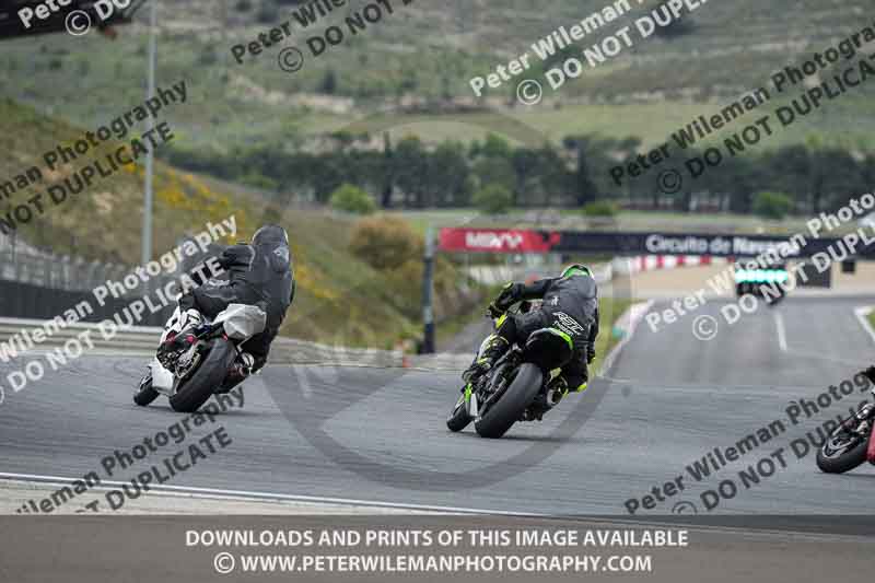 cadwell no limits trackday;cadwell park;cadwell park photographs;cadwell trackday photographs;enduro digital images;event digital images;eventdigitalimages;navarra;no limits trackdays;peter wileman photography;racing digital images;trackday digital images;trackday photos